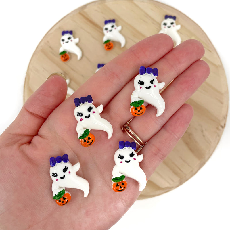 Cute Ghosts Resin Pieces